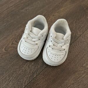 2C baby Nike Air Force One sneakers